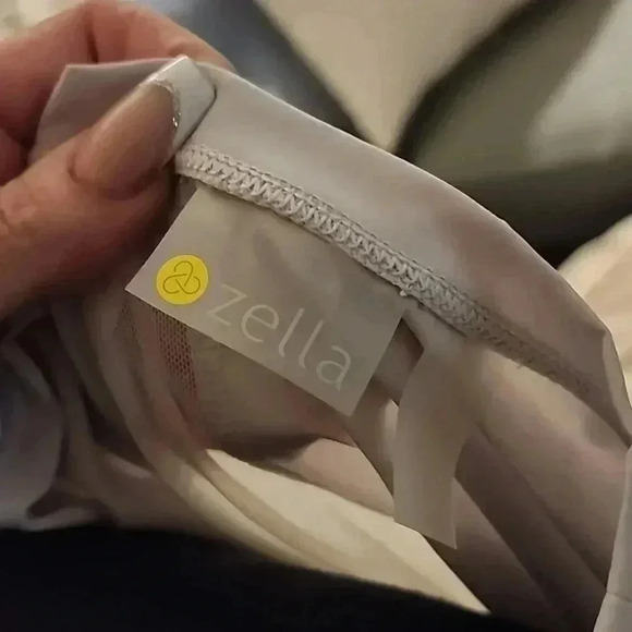 Zella Athletic Loose Crop - Picture 4 of 4